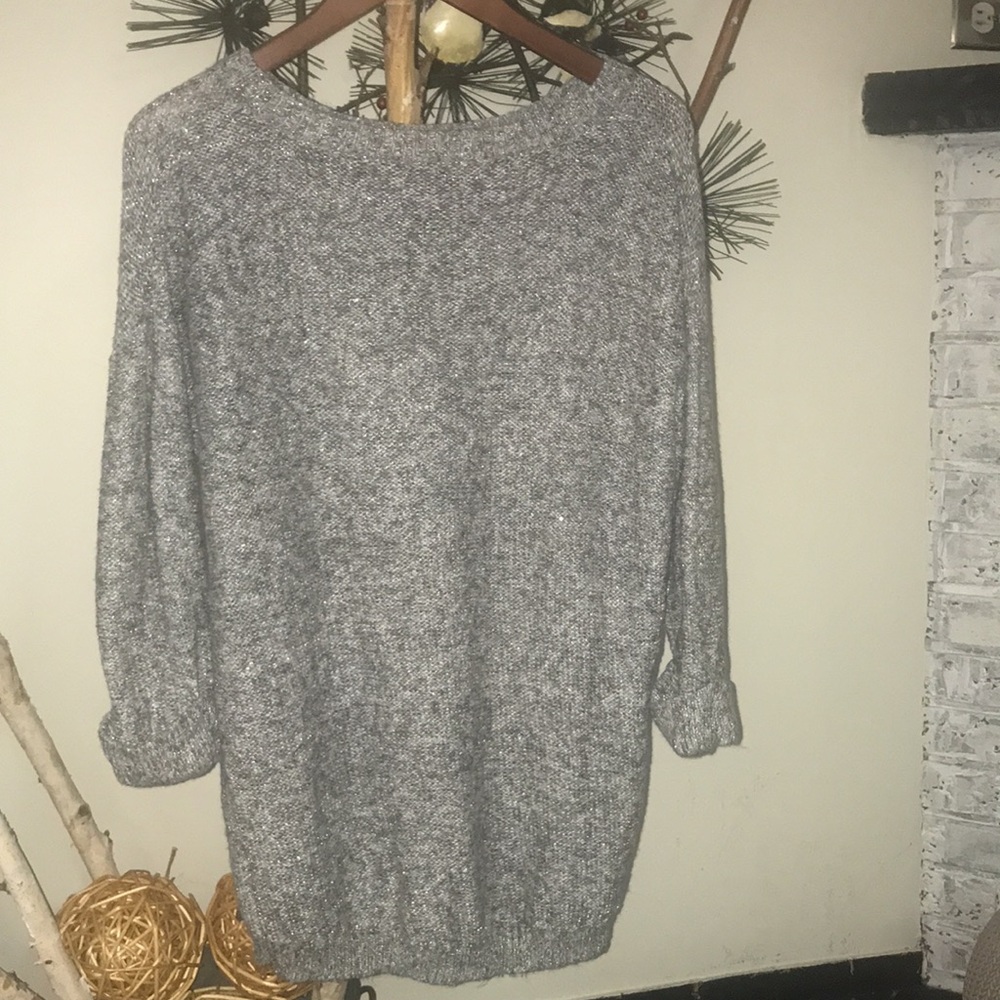 Oversized grey knit sweater